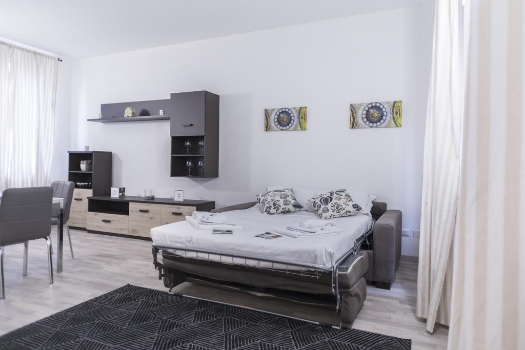 Hemeras Boutique Homes - City Center Design Flats ミラノ エクステリア 写真