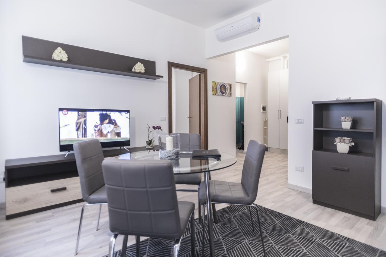 Hemeras Boutique Homes - City Center Design Flats ミラノ エクステリア 写真