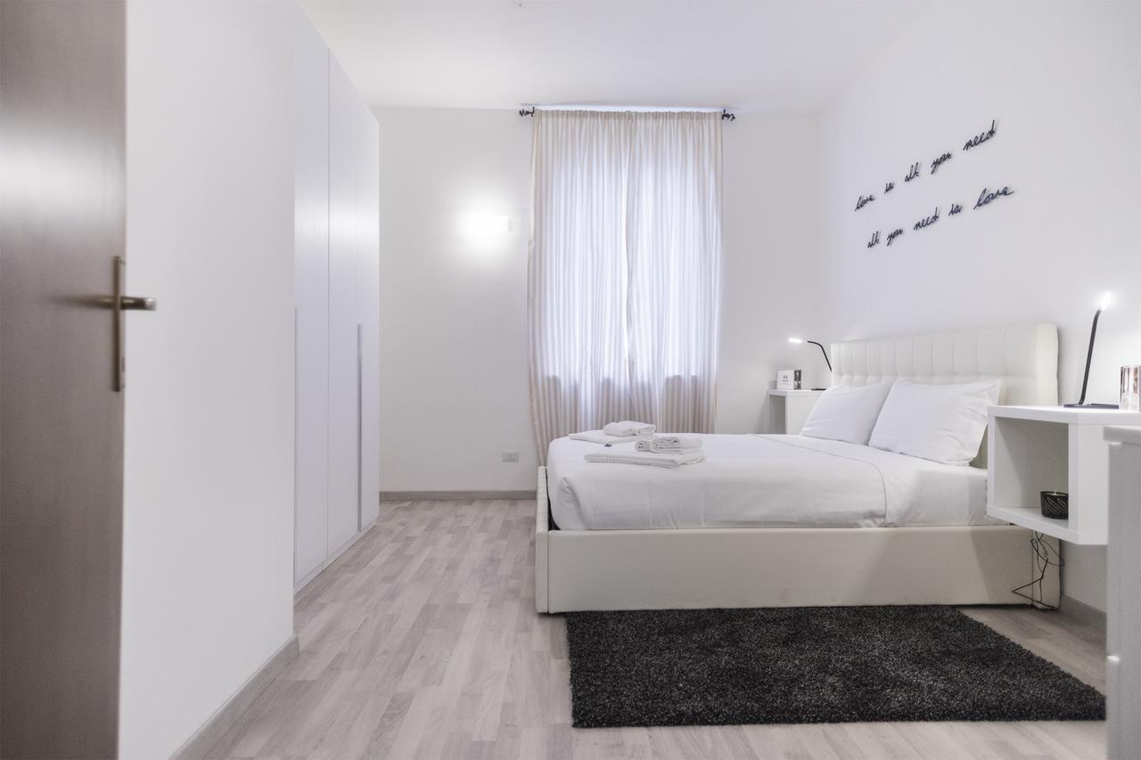 Hemeras Boutique Homes - City Center Design Flats ミラノ エクステリア 写真
